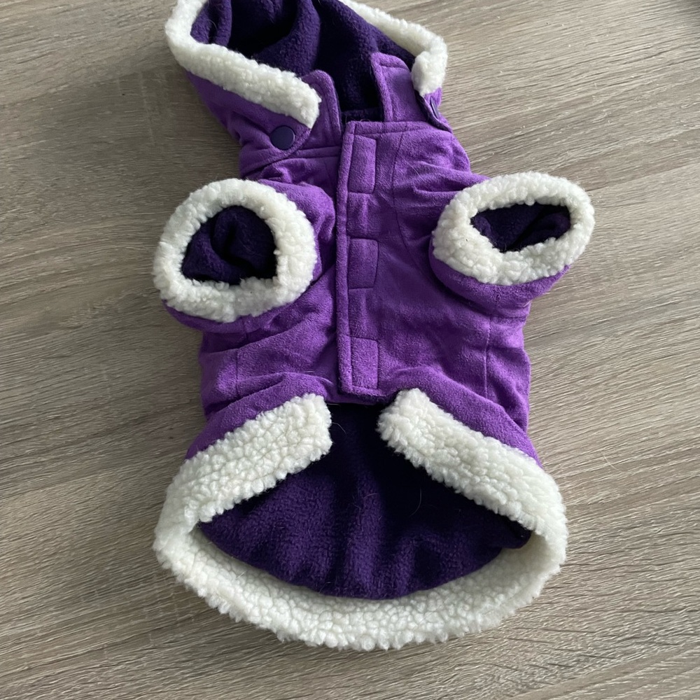 NWOT east side collection Sherpa dog jacket - Picture 3 of 3